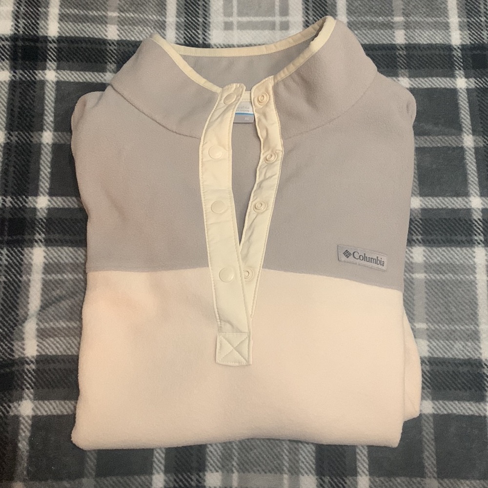 Colorblock Colombia Pullover